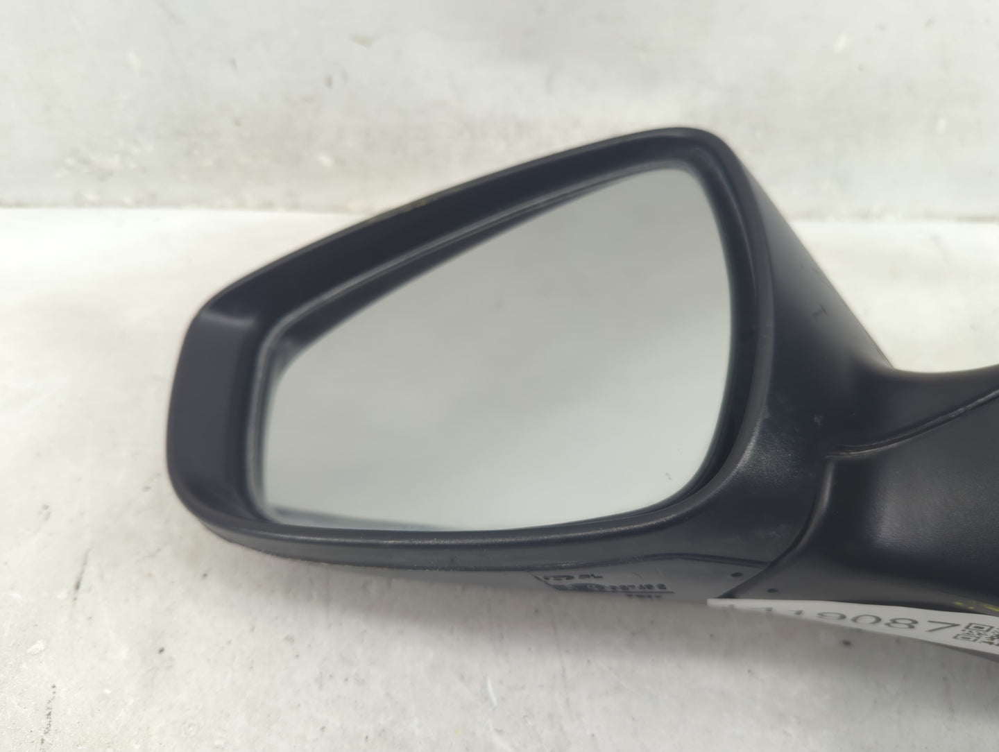 2013 Hyundai Accent Driver Side View Mirror - Left Door Mirror OEM Used - Oemusedautoparts1.com
