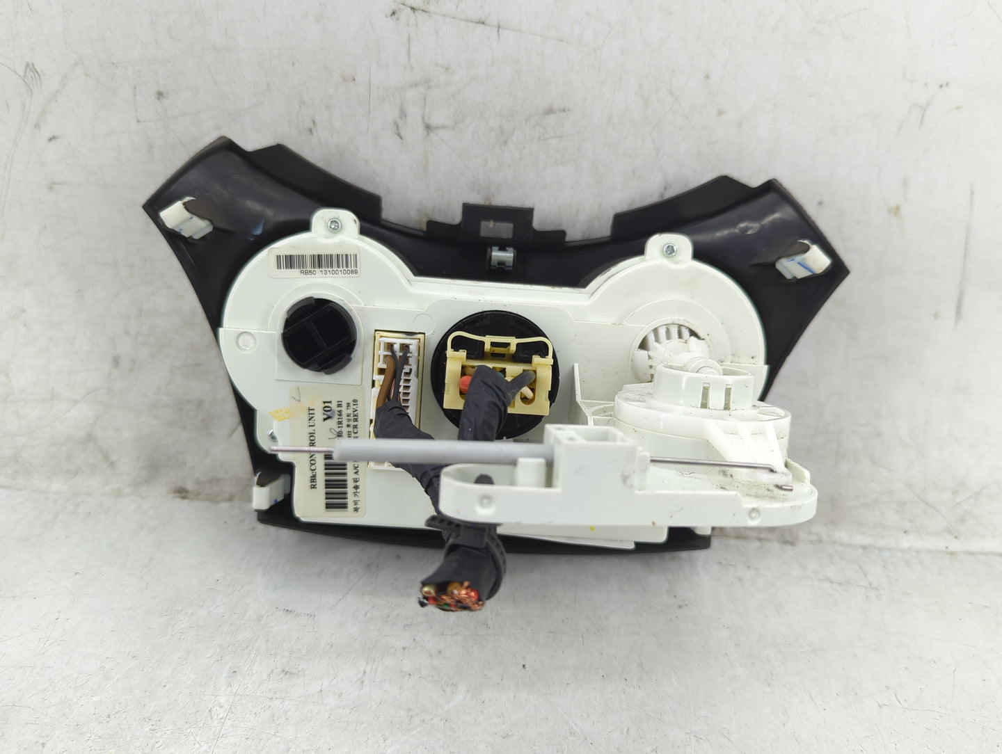 2012-2014 Hyundai Accent Climate Control Module Temperature AC/Heater Replacement P/N:97250-1R166 Fits Fits 2012 2013 2014 O