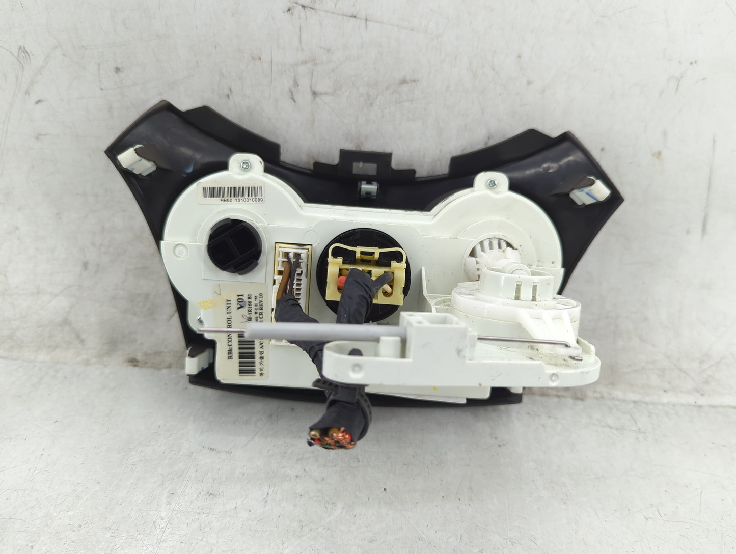 2012-2014 Hyundai Accent Climate Control Module Temperature AC/Heater Replacement P/N:97250-1R166 Fits Fits 2012 2013 2014 O