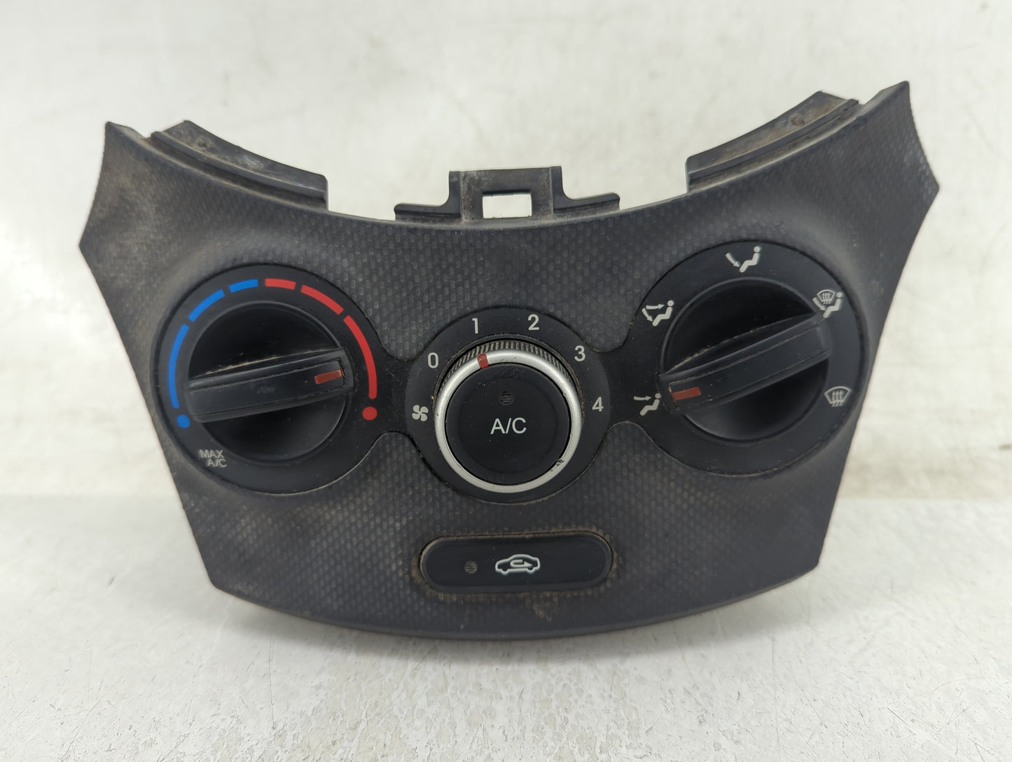 2012-2014 Hyundai Accent Climate Control Module Temperature AC/Heater Replacement P/N:97250-1R161 Fits Fits 2012 2013 2014 O