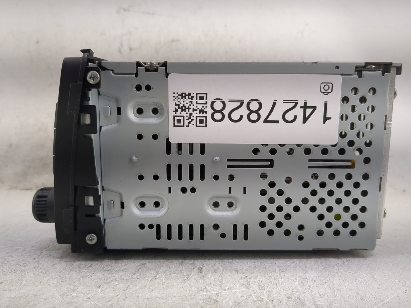 2012-2014 Hyundai Accent Radio AM FM Cd Player Receiver Replacement P/N:96170-1R1004X Fits Fits 2012 2013 2014 OEM Used Auto