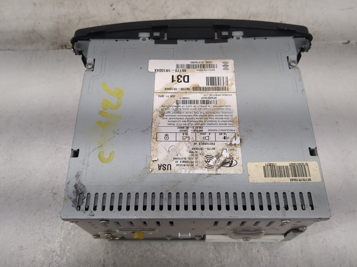 2012-2014 Hyundai Accent Radio AM FM Cd Player Receiver Replacement P/N:96170-1R1004X Fits Fits 2012 2013 2014 OEM Used Auto