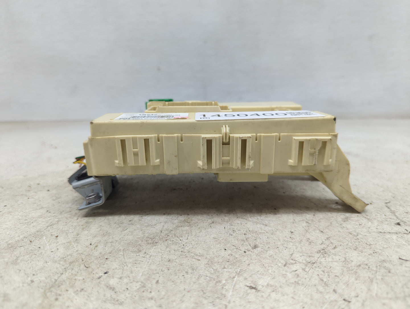 2013 Hyundai Accent Fusebox Fuse Box Panel Relay Module P/N:91950-1R542 10-13904-002, 95240-3X130 Fits OEM Used Auto Parts -