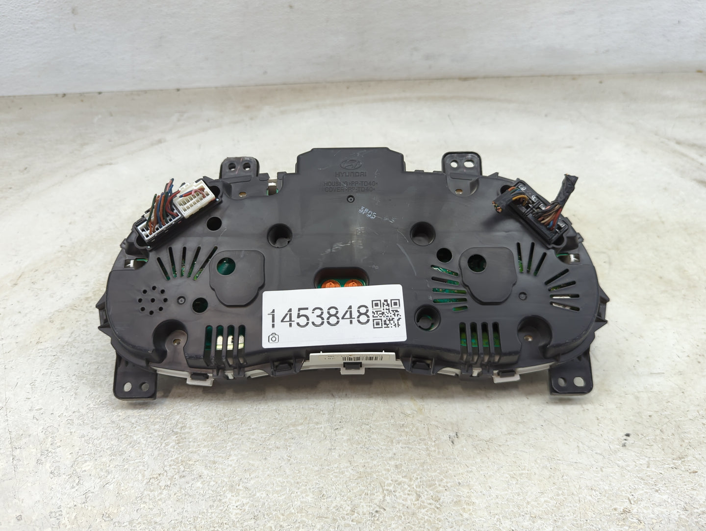 2012-2013 Hyundai Accent Speedometer Instrument Cluster Gauges - Oemusedautoparts1.com