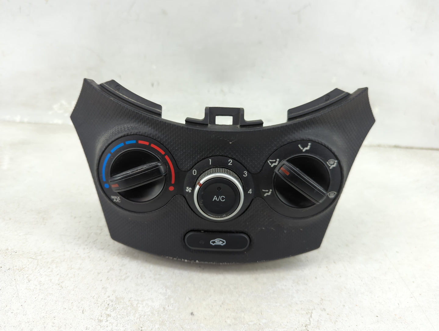 2012-2014 Hyundai Accent Climate Control Module Temperature AC/Heater Replacement P/N:97250-1R161 Fits Fits 2012 2013 2014 O