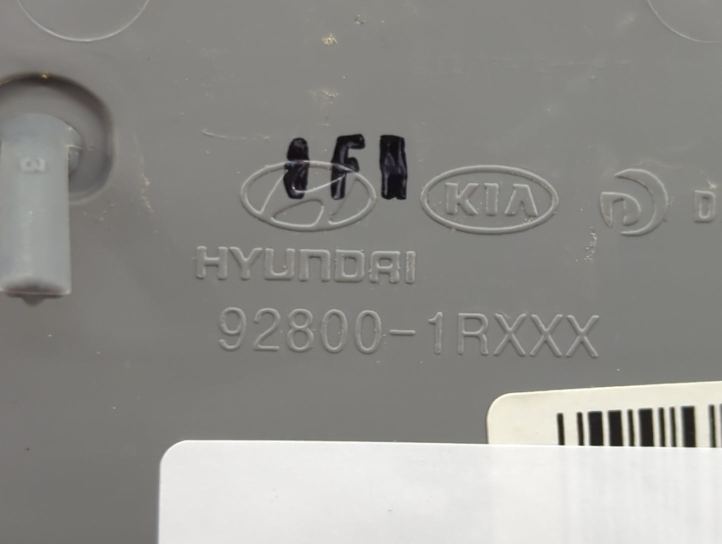2013 Hyundai Accent Overhead Console W/rear Climate Control Gray - Oemusedautoparts1.com