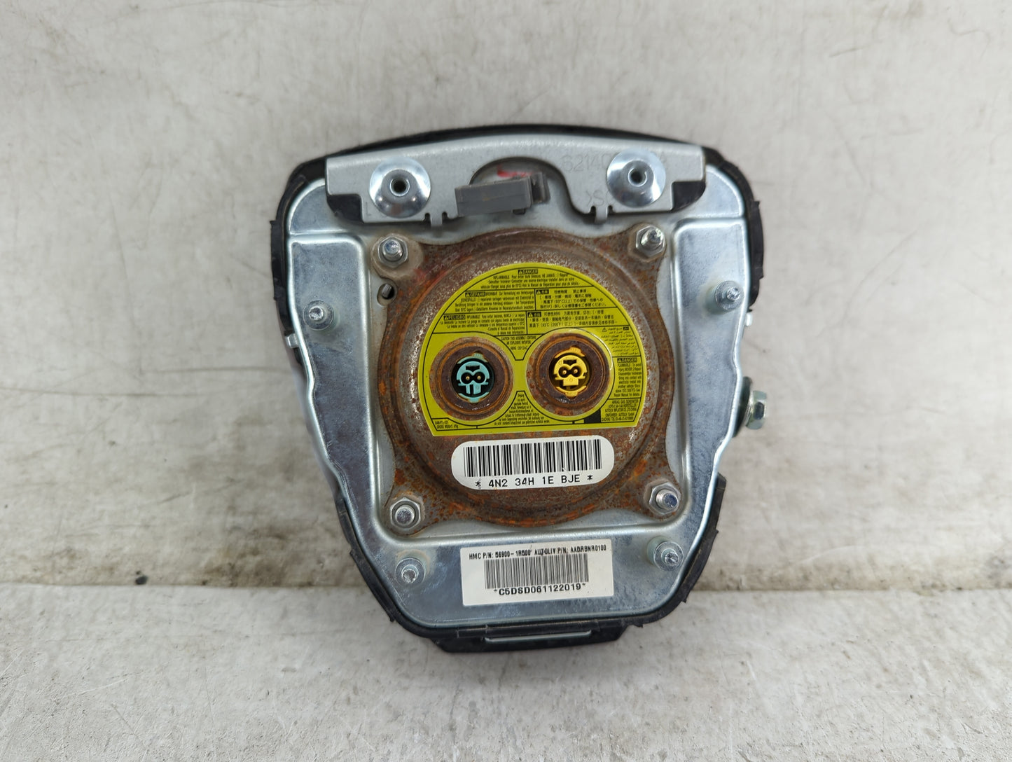 2012-2017 Hyundai Accent Air Bag Driver Left Steering Wheel Mounted 1458661 - Oemusedautoparts1.com