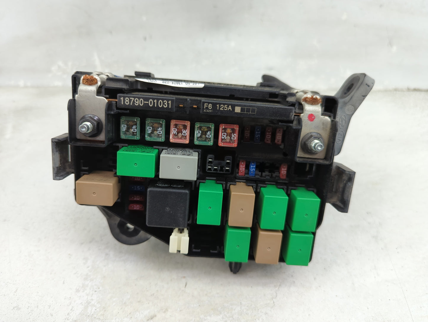 2013-2014 Hyundai Accent Fusebox Fuse Box Panel Relay Module P/N:18790-01031 912201R505 Fits Fits 2013 2014 OEM Used Auto Pa