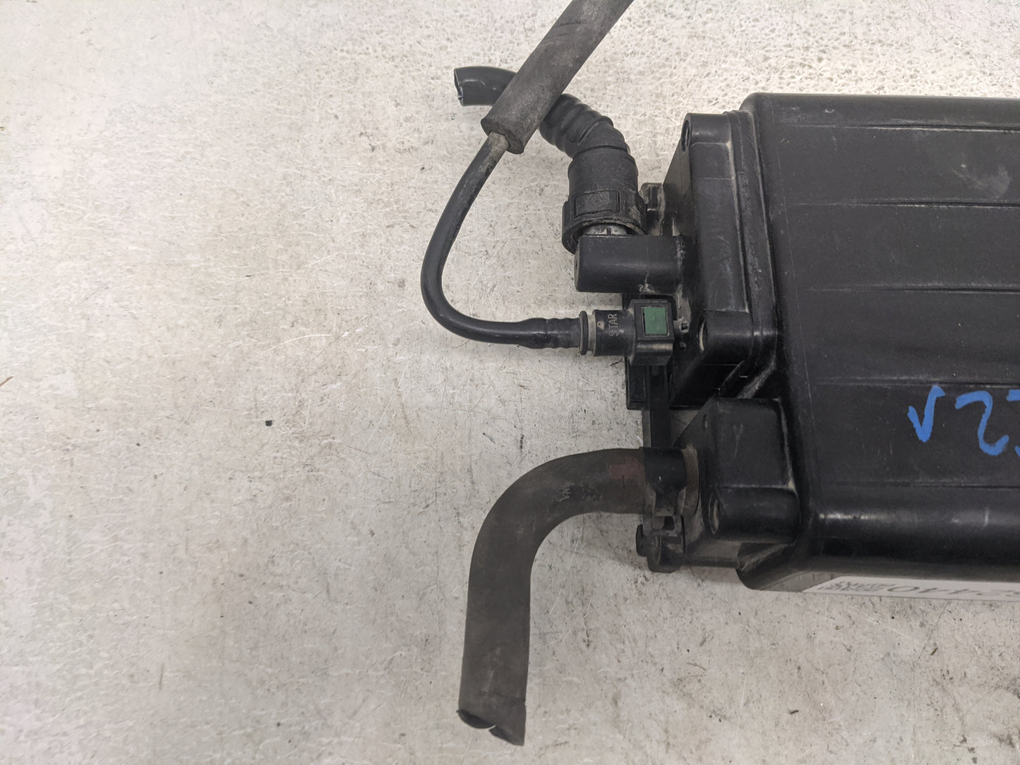 2013 Hyundai Accent Fuel Vapor Charcoal Canister - Oemusedautoparts1.com