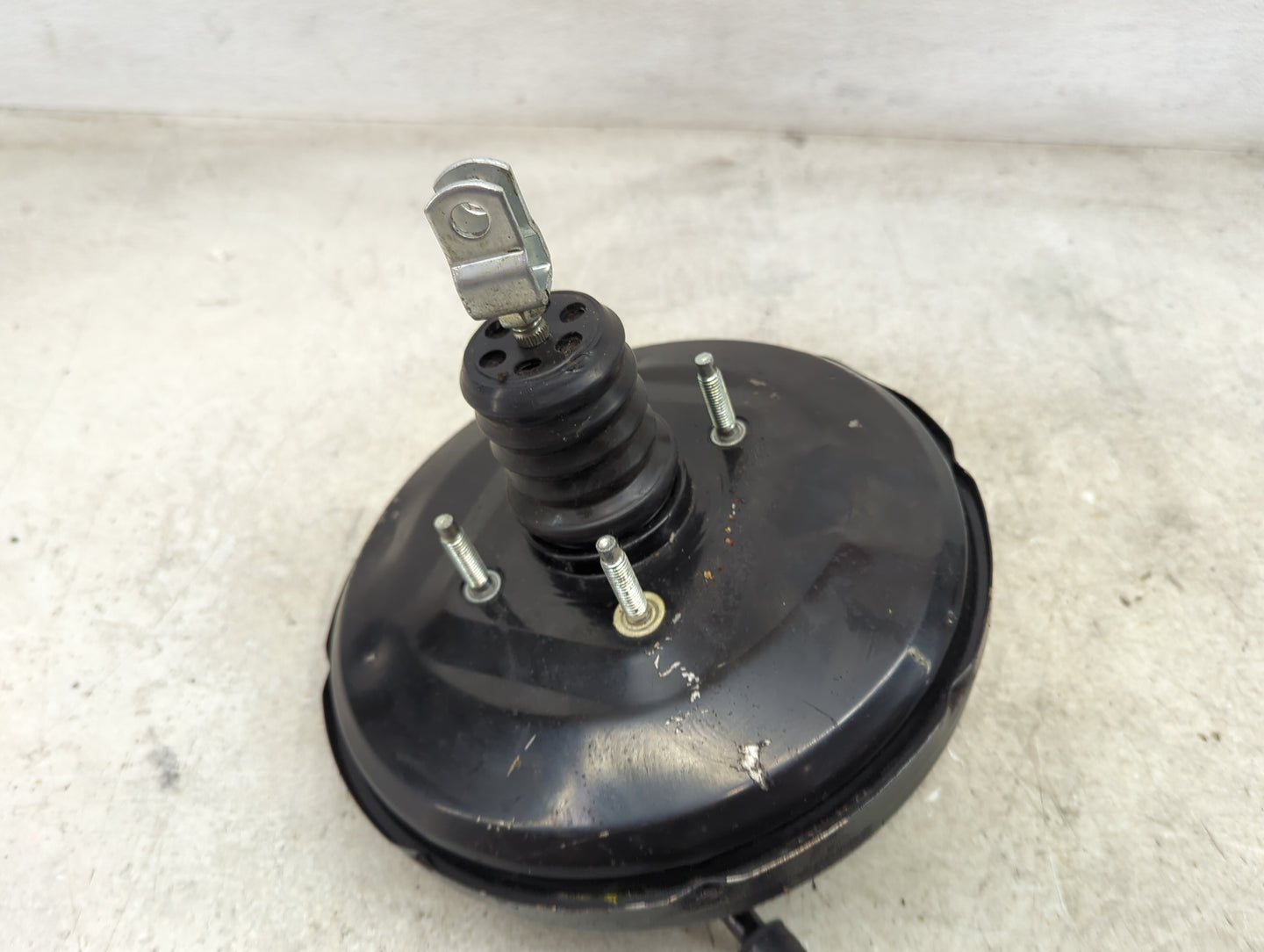 2012-2017 Hyundai Accent Power Brake Booster Oem 1489854 - Oemusedautoparts1.com