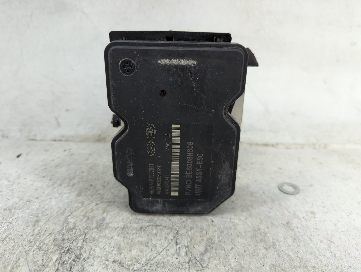 2013 Hyundai Accent ABS Pump Control Module Replacement P/N:58920-1R150 BE6003H608 Fits OEM Used Auto Parts - Oemusedautopar