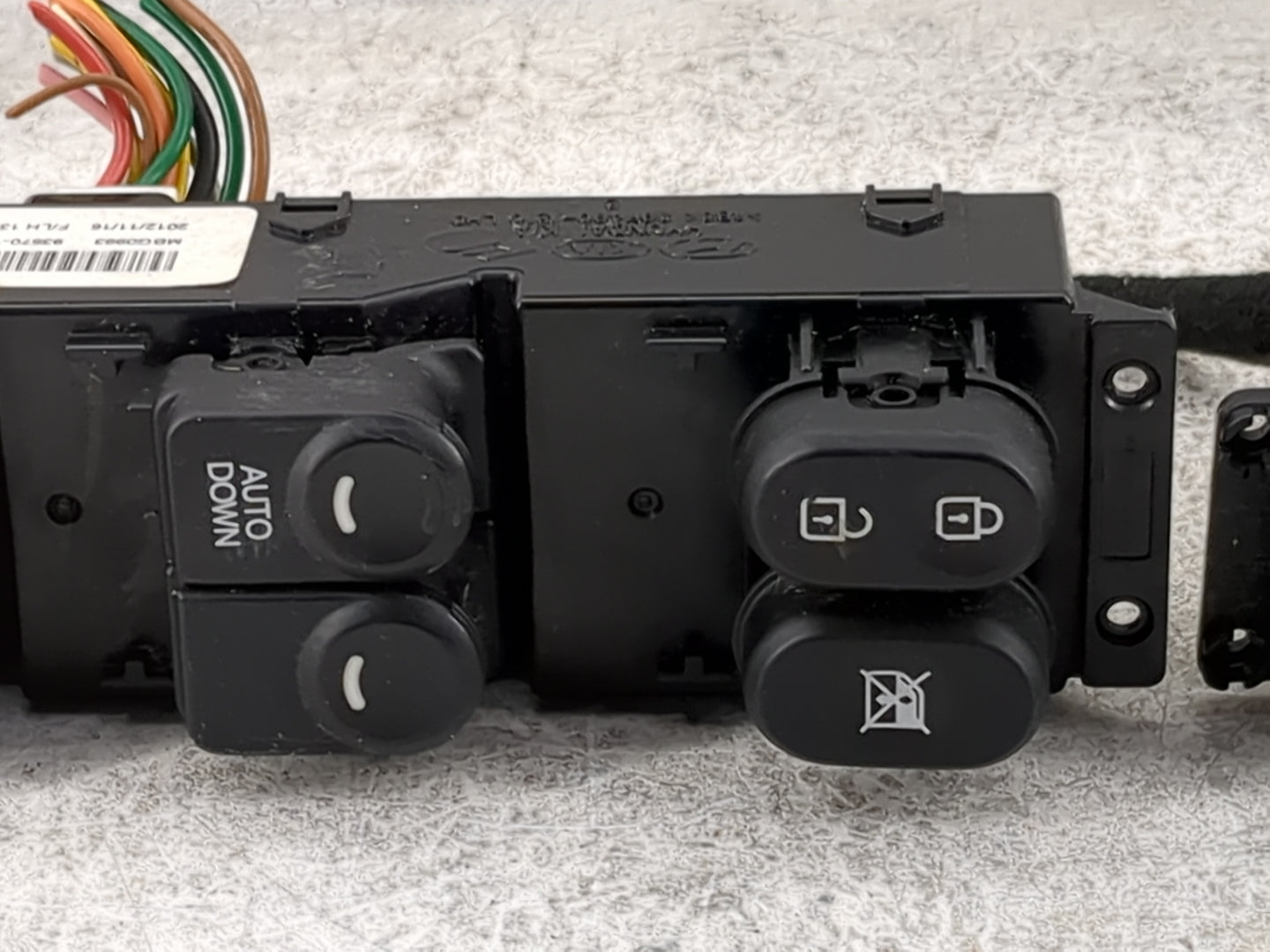 2012-2017 Hyundai Accent Master Power Window Switch Replacement Driver Side Left P/N:MBG0983 93570-1R111 Fits OEM Used Auto 