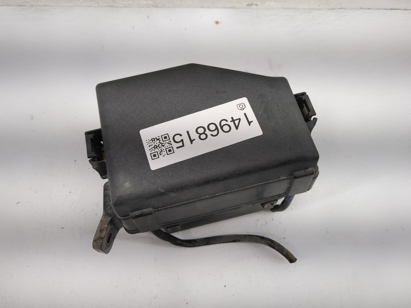 2013-2014 Hyundai Accent Fusebox Fuse Box Panel Relay Module P/N:18790-01031 912201R505 Fits Fits 2013 2014 OEM Used Auto Pa