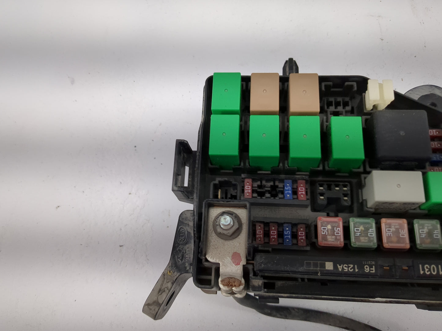 2013-2014 Hyundai Accent Fusebox Fuse Box Panel Relay Module P/N:18790-01031 912201R505 Fits Fits 2013 2014 OEM Used Auto Pa