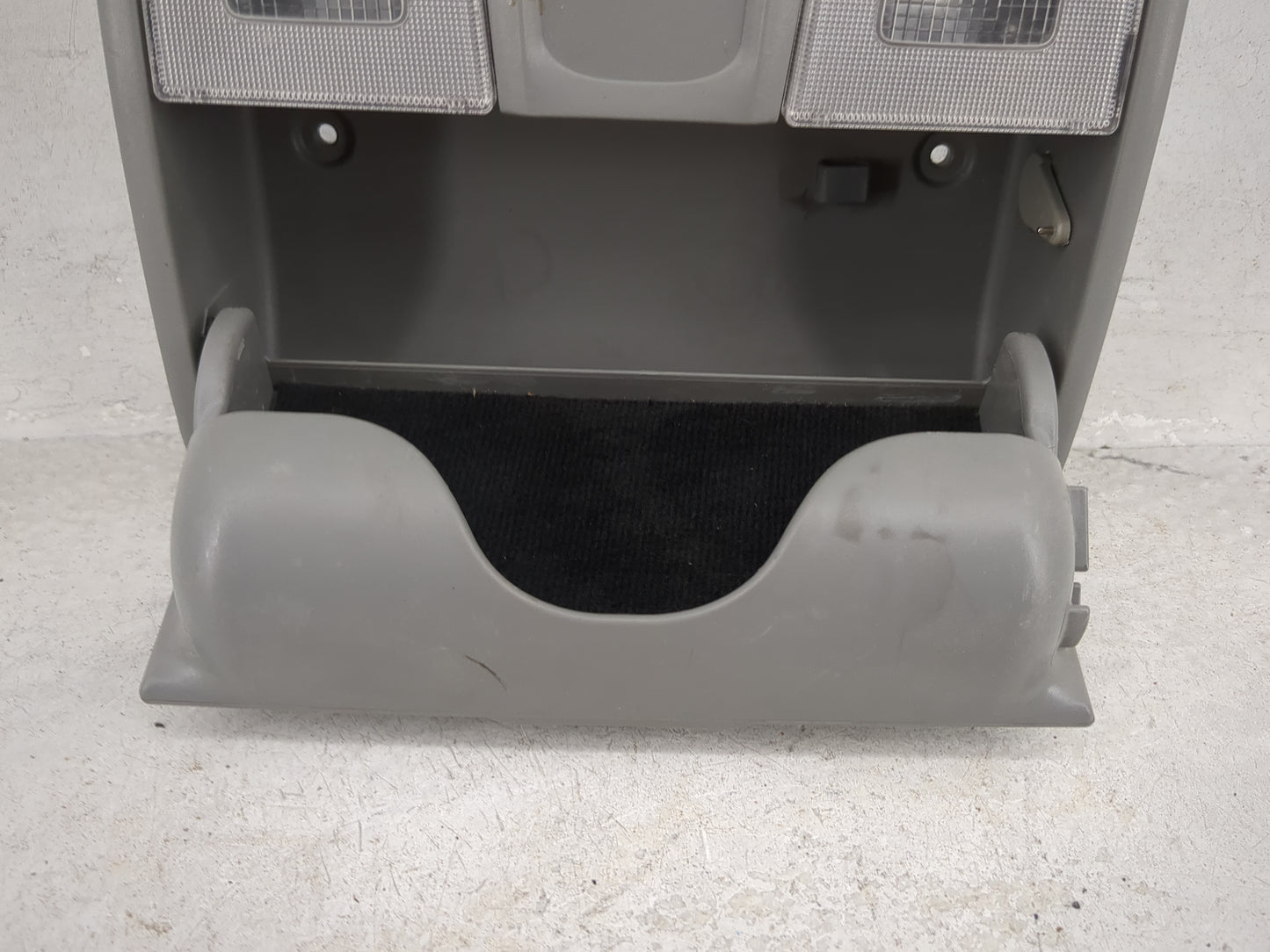 2012-2017 Hyundai Accent Overhead Roof Console Gray 1497384 - Oemusedautoparts1.com