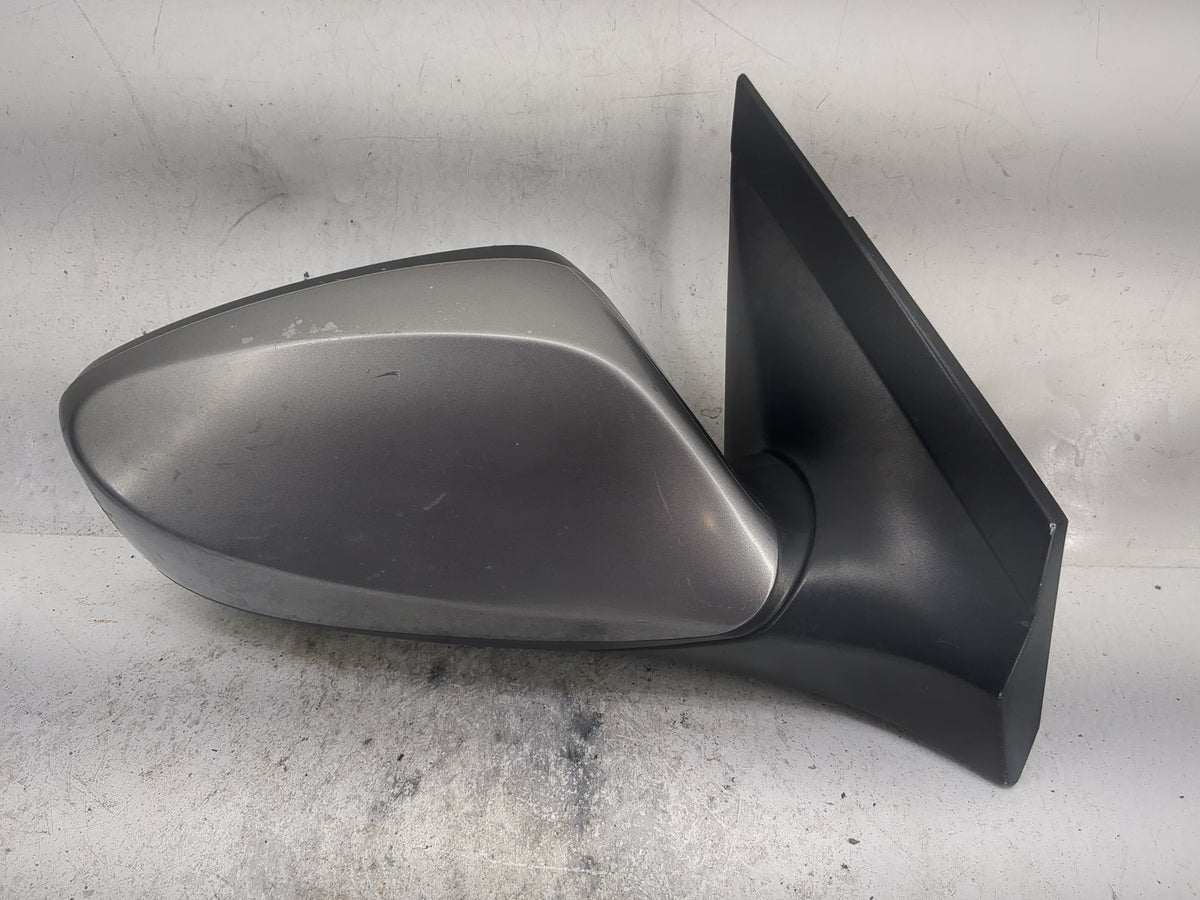 2012-2017 Hyundai Accent Passenger Side View Mirror - Right Door Mirror OEM Used - Oemusedautoparts1.com