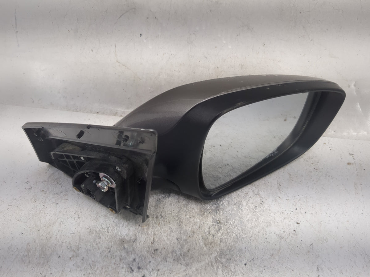 2012-2017 Hyundai Accent Passenger Side View Mirror - Right Door Mirror OEM Used - Oemusedautoparts1.com