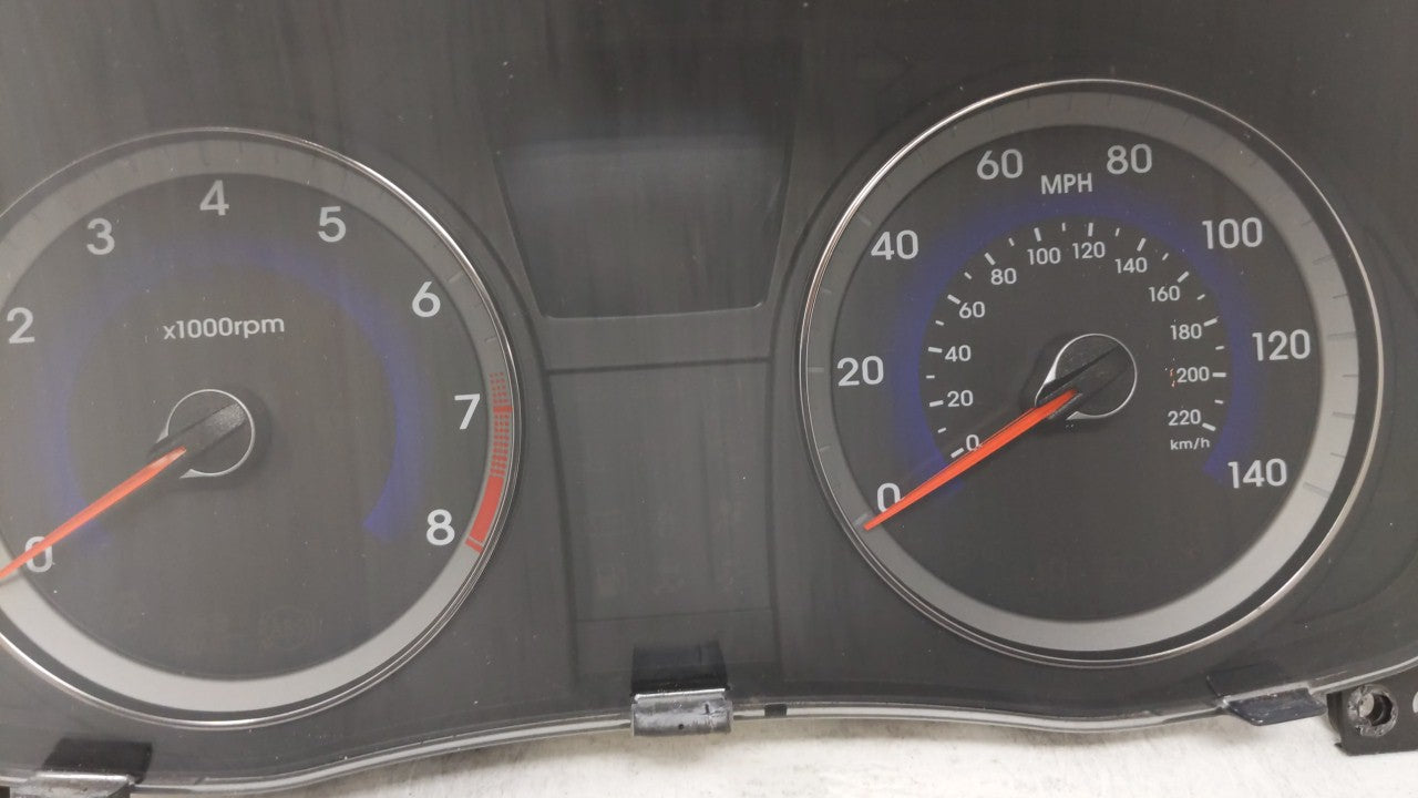 2012-2013 Hyundai Accent Instrument Cluster Speedometer Gauges P/N:94001-1R000 94001-1R020 Fits Fits 2012 2013 OEM Used Auto