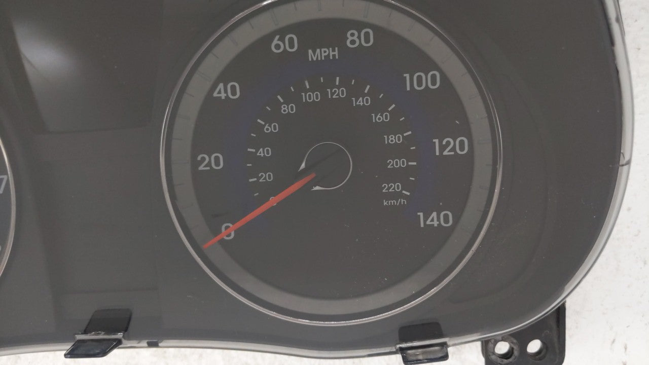 2012-2013 Hyundai Accent Instrument Cluster Speedometer Gauges P/N:94001-1R000 94001-1R020 Fits Fits 2012 2013 OEM Used Auto