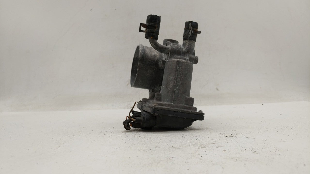 2012-2019 Hyundai Accent Throttle Body P/N:5302-1S02 35100-2B300 Fits Fits 2012 2013 2014 2015 2016 2017 2018 2019 OEM Used 