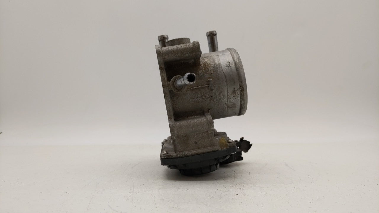 2012-2019 Hyundai Accent Throttle Body P/N:5302-1S02 35100-2B300 Fits Fits 2012 2013 2014 2015 2016 2017 2018 2019 OEM Used 