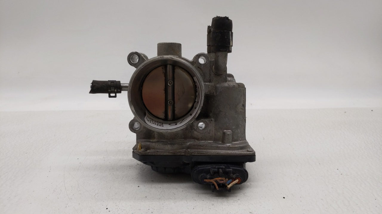 2012-2019 Hyundai Accent Throttle Body P/N:5302-1S02 35100-2B300 Fits Fits 2012 2013 2014 2015 2016 2017 2018 2019 OEM Used 