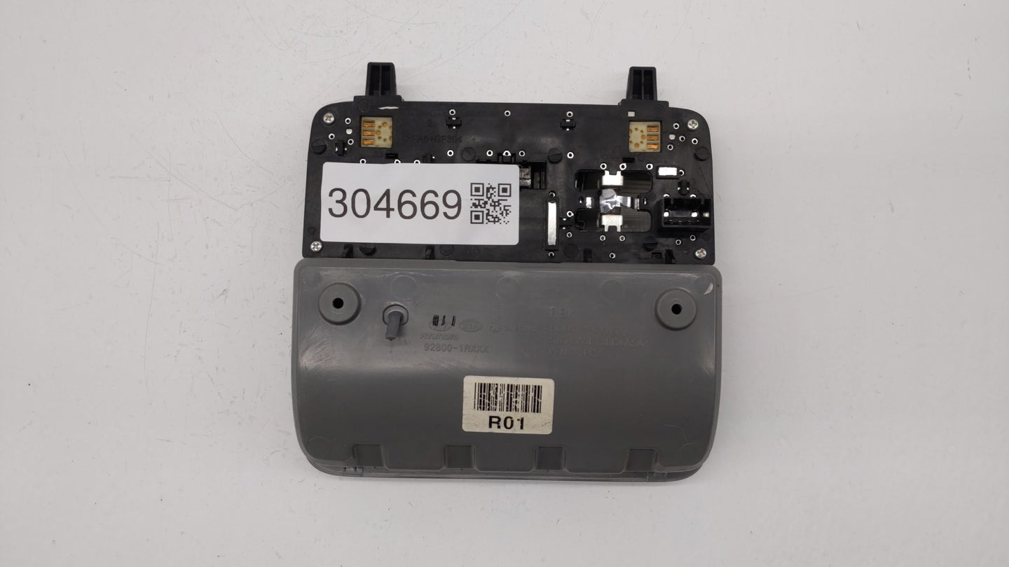 2012-2017 Hyundai Accent Overhead Roof Console 304669 - Oemusedautoparts1.com