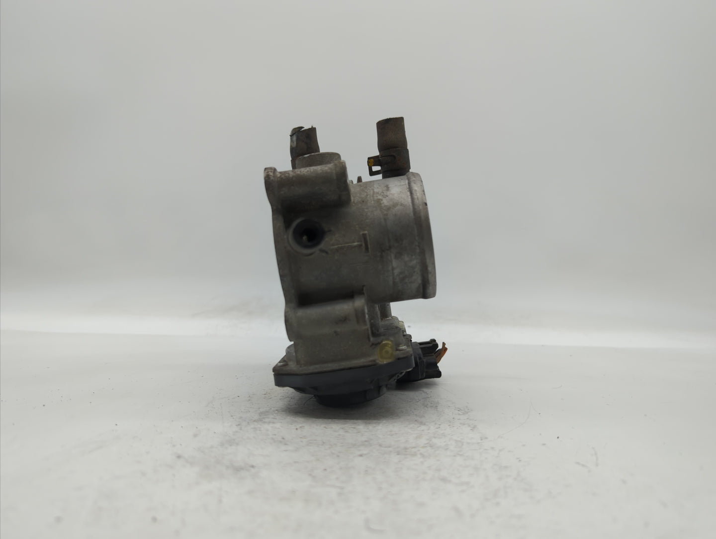 2012-2019 Hyundai Accent Throttle Body P/N:35100-2B310 5302-1S02, 35100-2B300 Fits Fits 2012 2013 2014 2015 2016 2017 2018 2