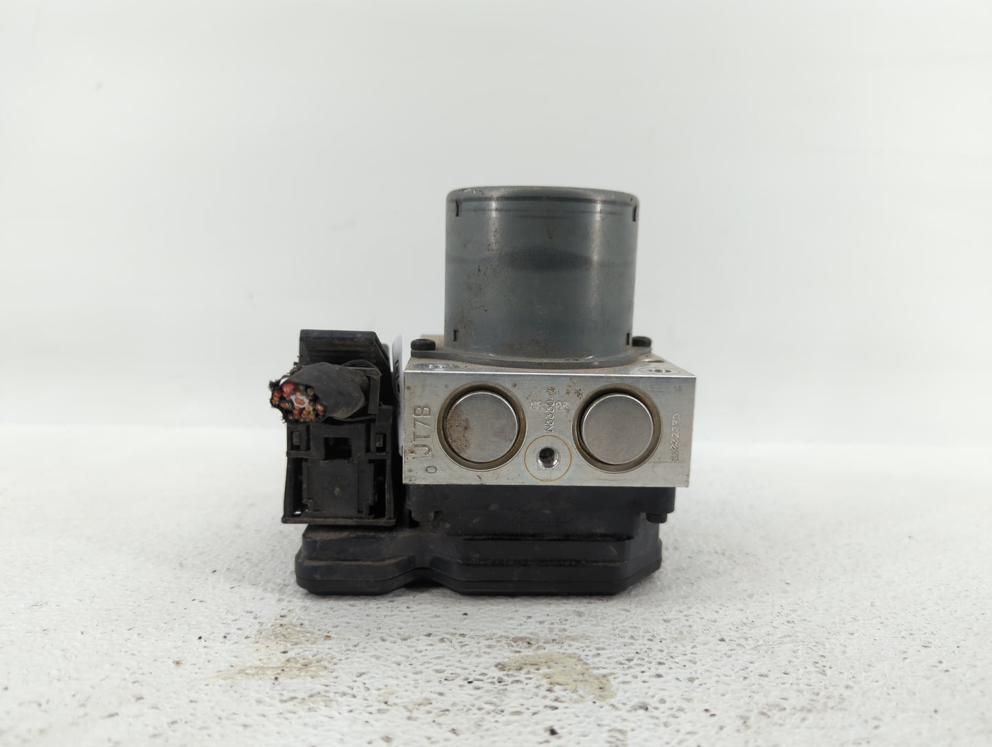 2012-2013 Hyundai Accent ABS Pump Control Module Replacement P/N:58920-1R450 58920-1R400 Fits Fits 2012 2013 OEM Used Auto P
