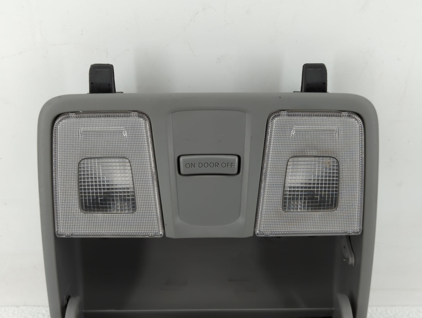 2012-2017 Hyundai Accent Overhead Roof Console Grey - Oemusedautoparts1.com