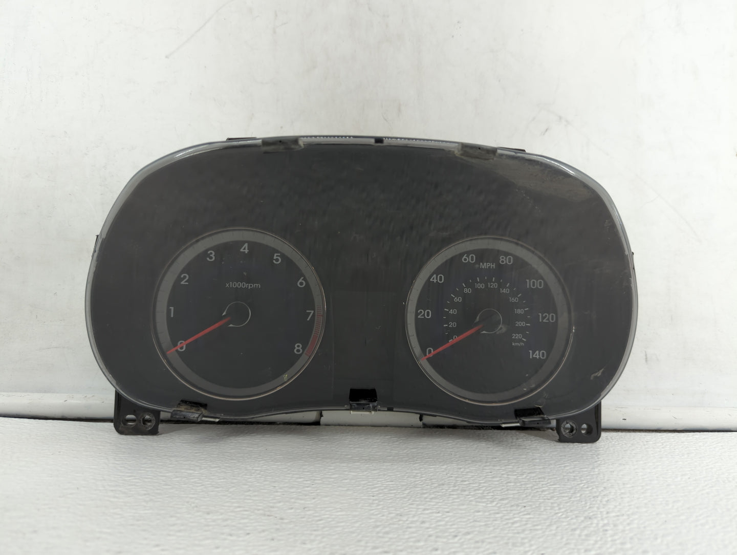 2012-2013 Hyundai Accent Instrument Cluster Speedometer Gauges P/N:94001-1R000 94001-1R020 Fits Fits 2012 2013 OEM Used Auto