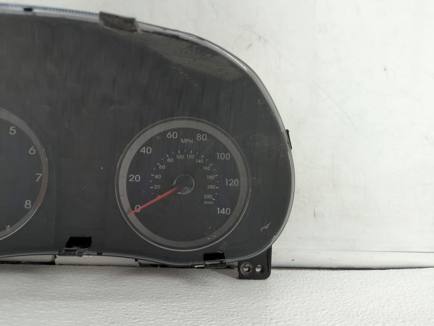 2012-2013 Hyundai Accent Instrument Cluster Speedometer Gauges P/N:94001-1R000 94001-1R020 Fits Fits 2012 2013 OEM Used Auto