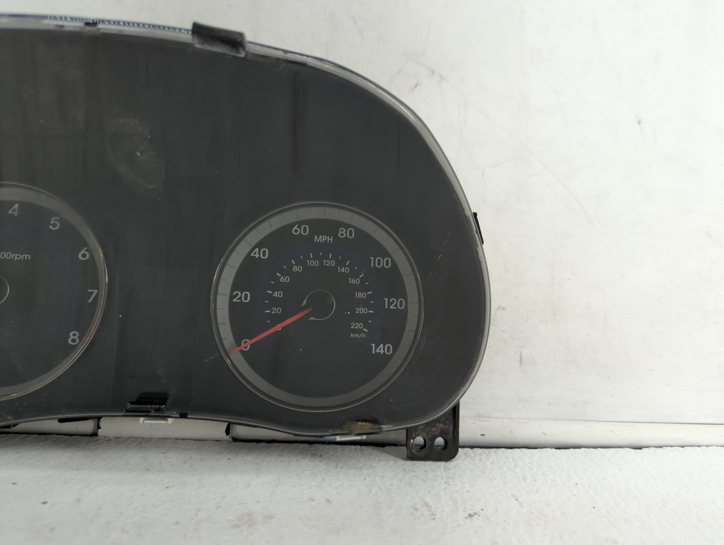 2012-2013 Hyundai Accent Instrument Cluster Speedometer Gauges P/N:94001-1R000 94001-1R020 Fits Fits 2012 2013 OEM Used Auto