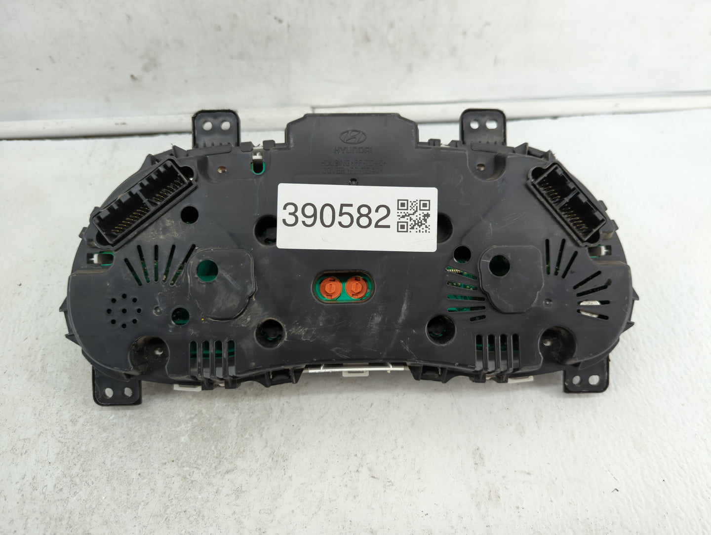 2012-2013 Hyundai Accent Instrument Cluster Speedometer Gauges P/N:94001-1R000 94001-1R020 Fits Fits 2012 2013 OEM Used Auto