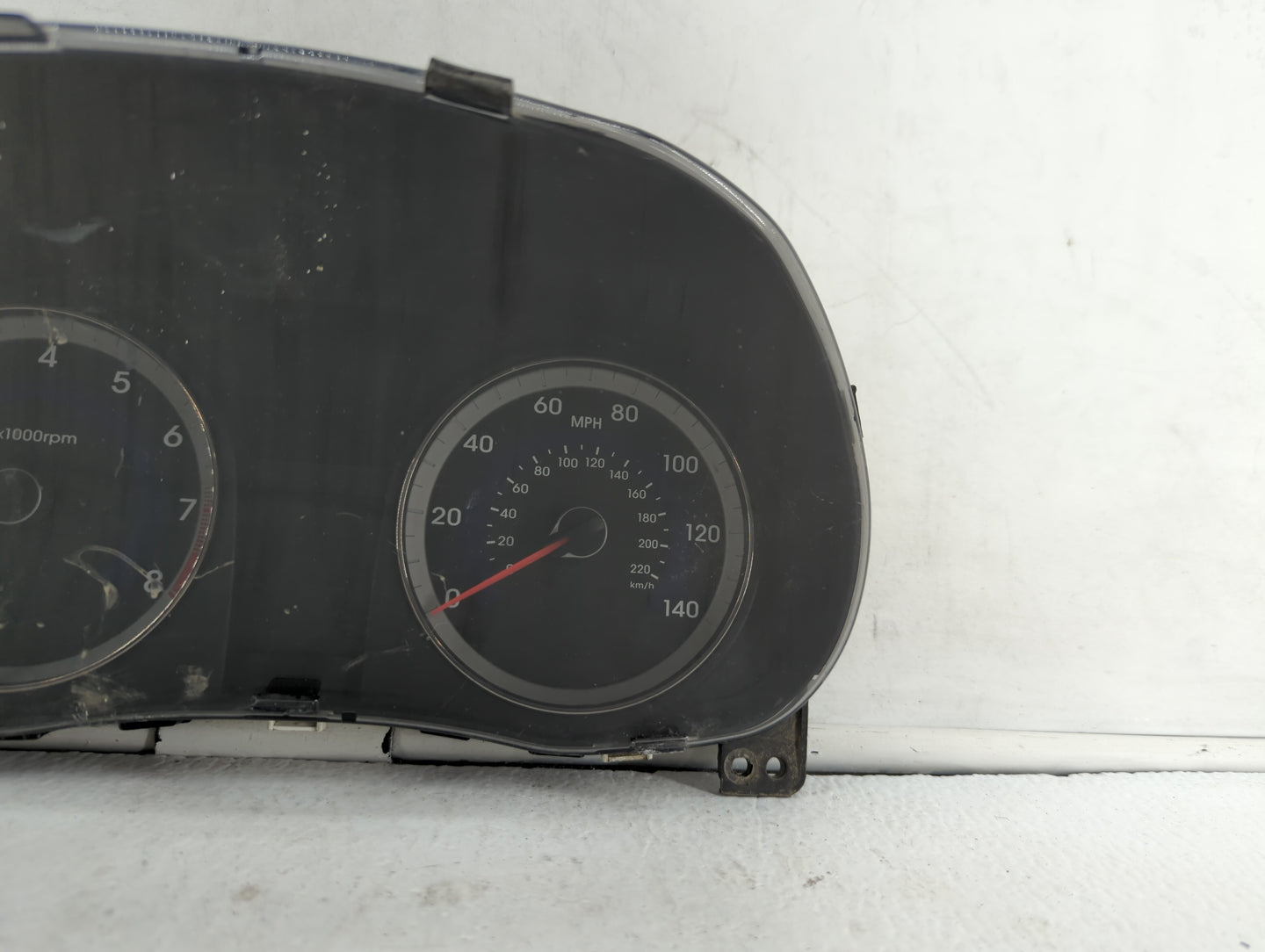 2012-2014 Hyundai Accent Instrument Cluster Speedometer Gauges P/N:94001-1R015 94001-1R000, 94001-1R010 Fits Fits 2012 2013 
