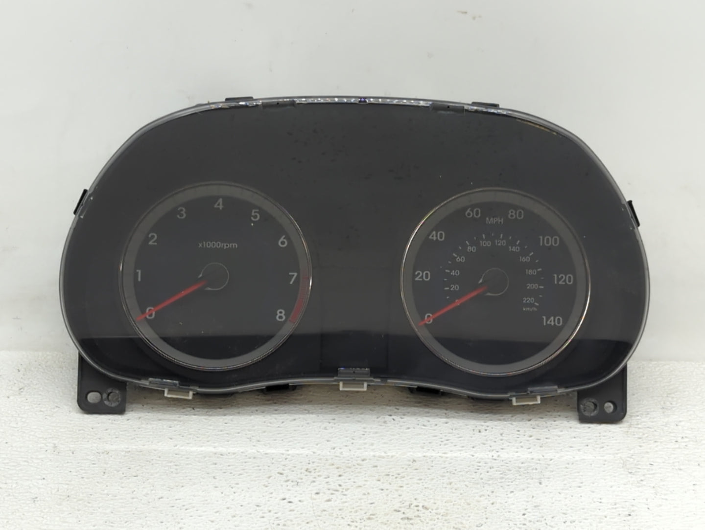 2012-2013 Hyundai Accent Instrument Cluster Speedometer Gauges P/N:94001-1R000 94001-1R010 Fits Fits 2012 2013 OEM Used Auto