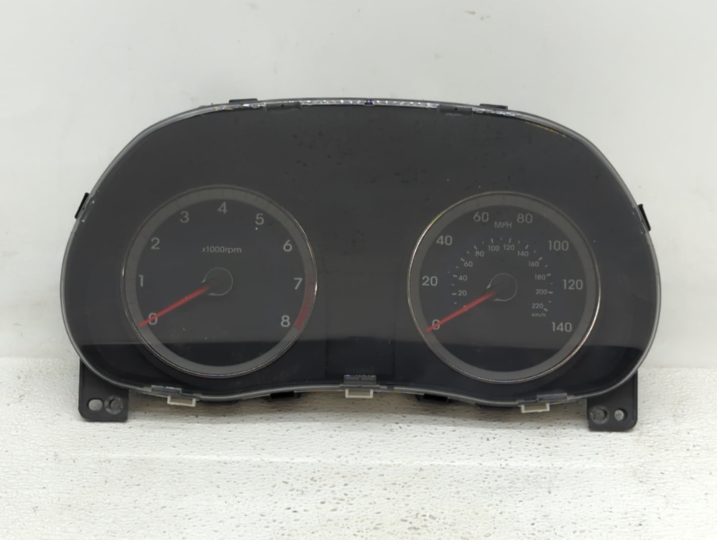 2012-2013 Hyundai Accent Instrument Cluster Speedometer Gauges P/N:94001-1R000 94001-1R010 Fits Fits 2012 2013 OEM Used Auto