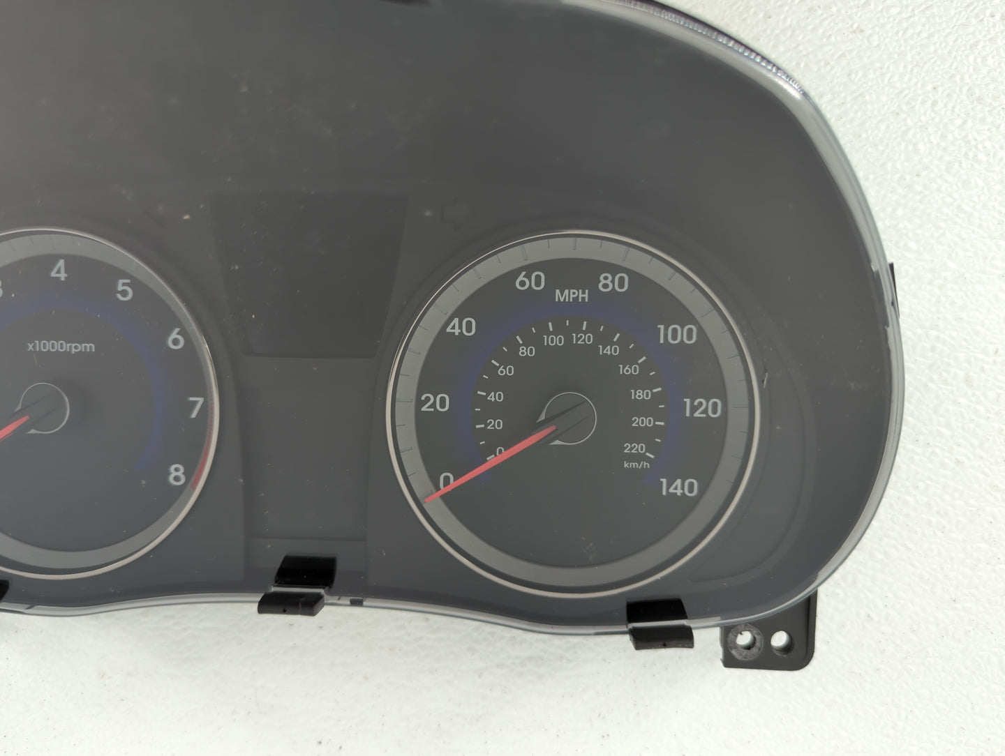 2012-2013 Hyundai Accent Instrument Cluster Speedometer Gauges P/N:94001-1R000 94001-1R020 Fits Fits 2012 2013 OEM Used Auto