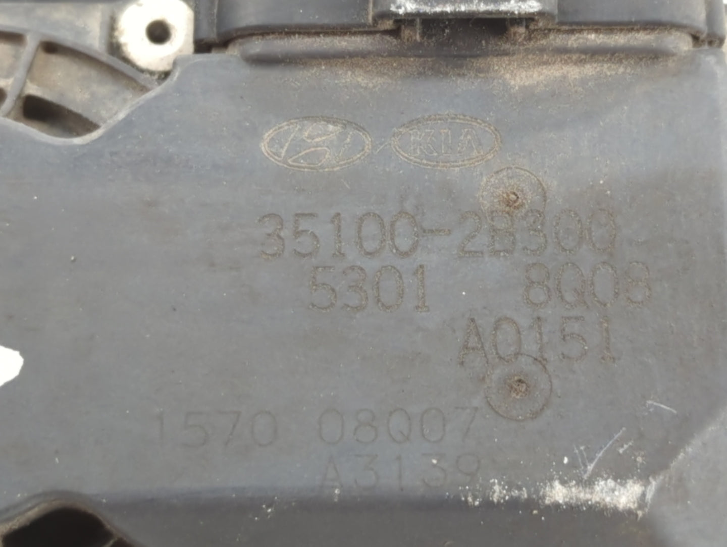 2012-2019 Hyundai Accent Throttle Body P/N:35100-2B300 Fits Fits 2012 2013 2014 2015 2016 2017 2018 2019 OEM Used Auto Parts