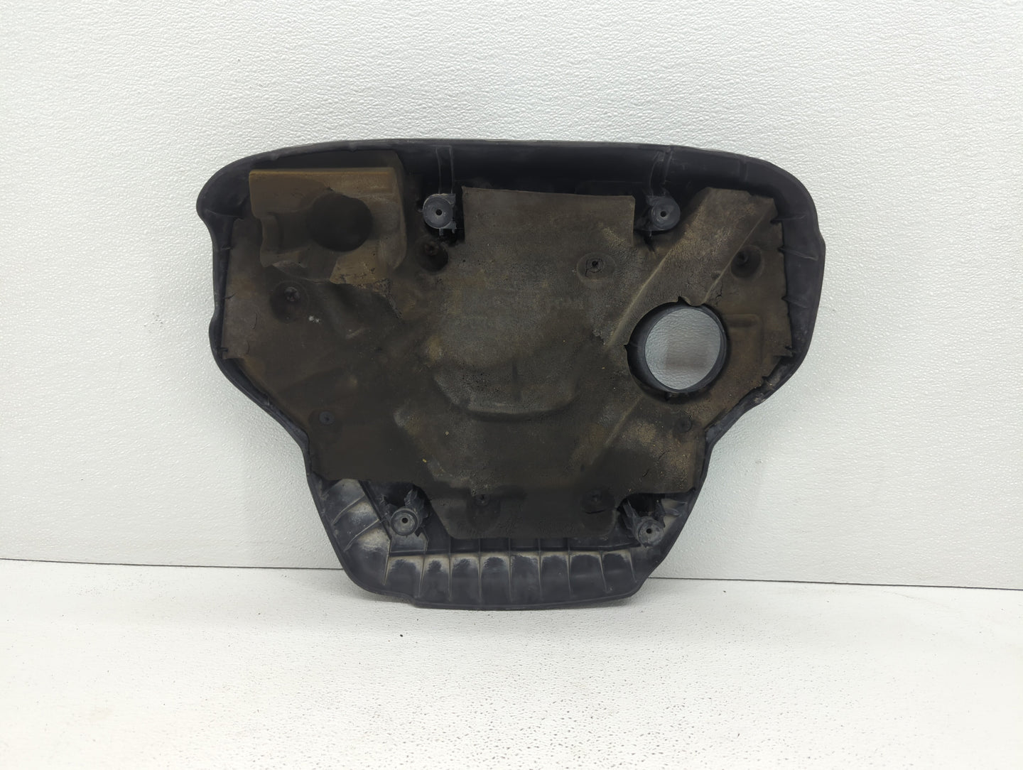 2013 Hyundai Accent Engine Cover Black - Oemusedautoparts1.com