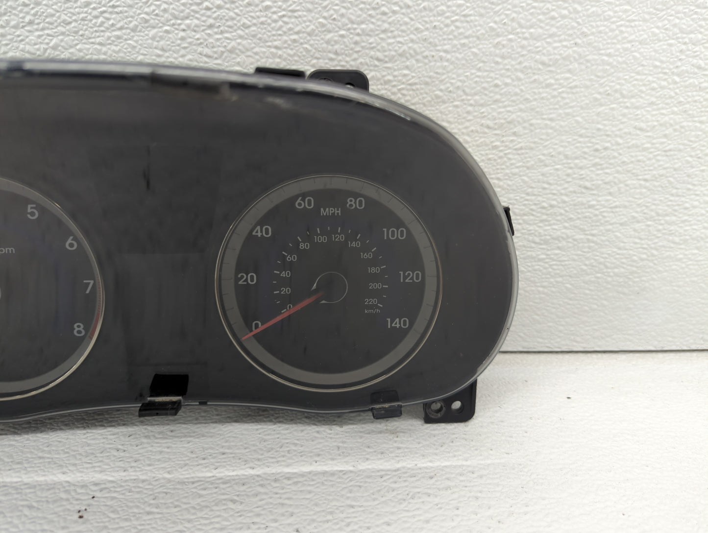 2012-2014 Hyundai Accent Instrument Cluster Speedometer Gauges P/N:94001-1R015 94001-1R000, 94001-1R010 Fits Fits 2012 2013 
