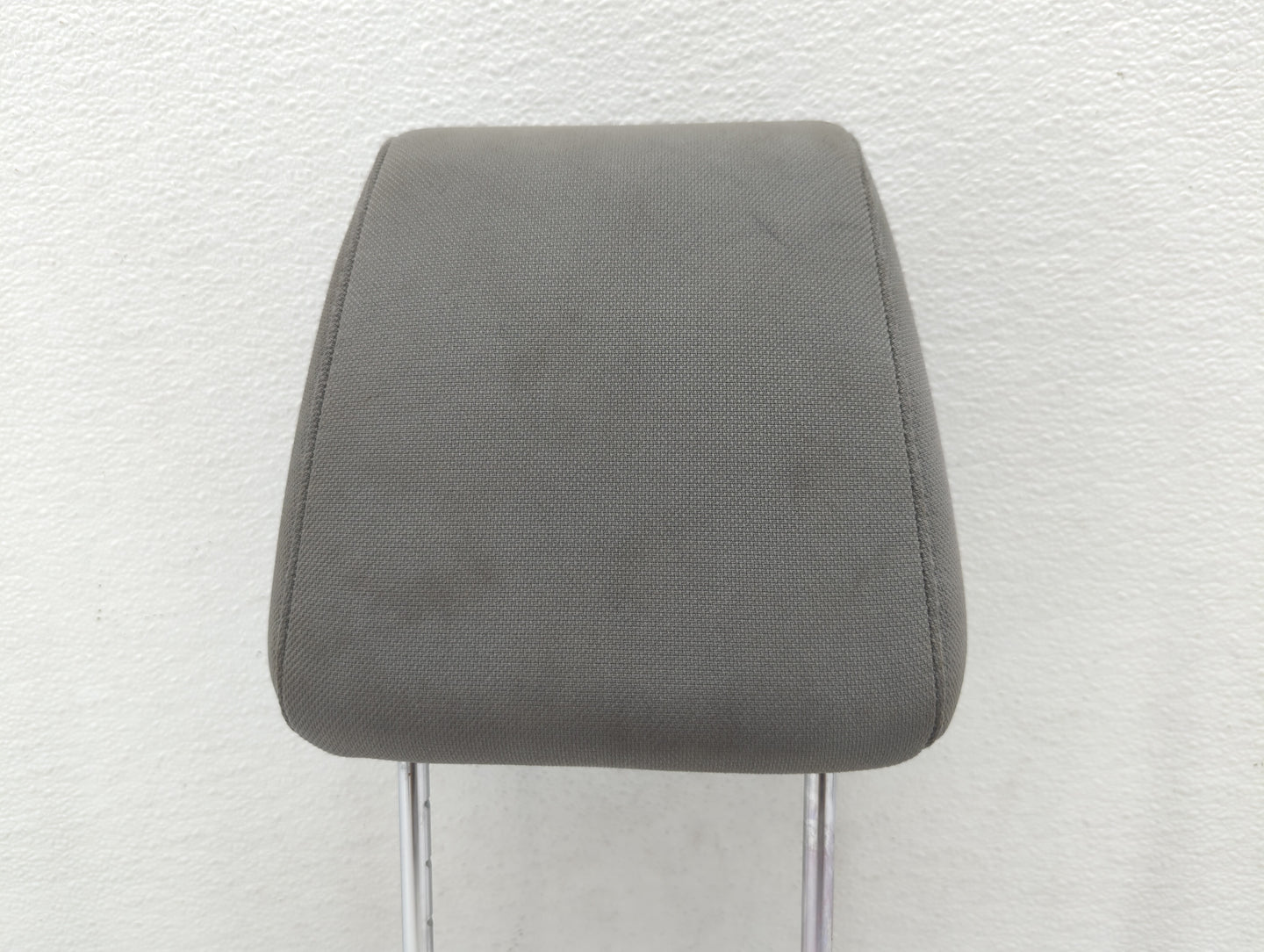 2012-2014 Hyundai Accent Headrest Head Rest Front Driver Passenger Seat - Oemusedautoparts1.com