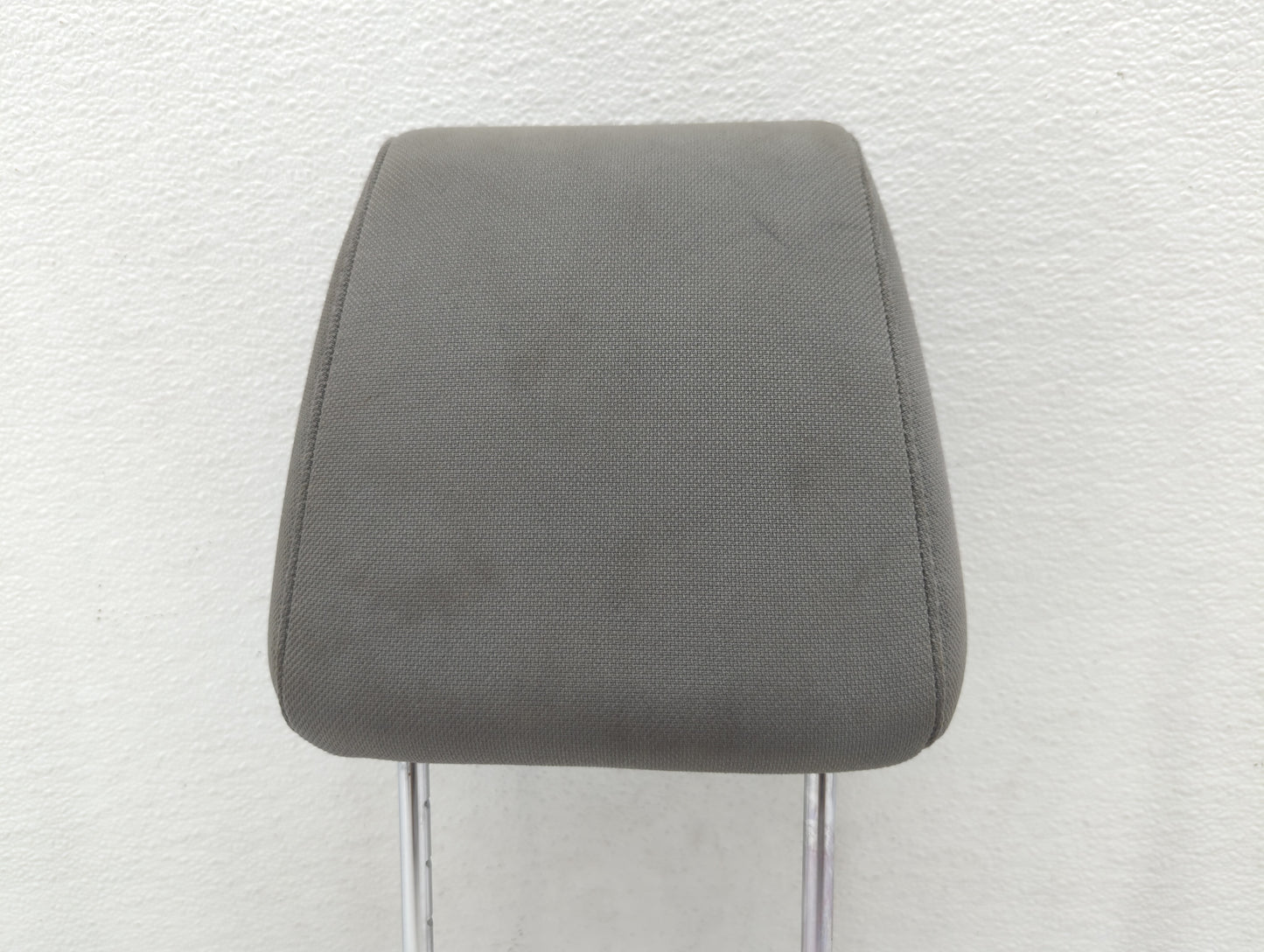 2012-2014 Hyundai Accent Headrest Head Rest Front Driver Passenger Seat - Oemusedautoparts1.com