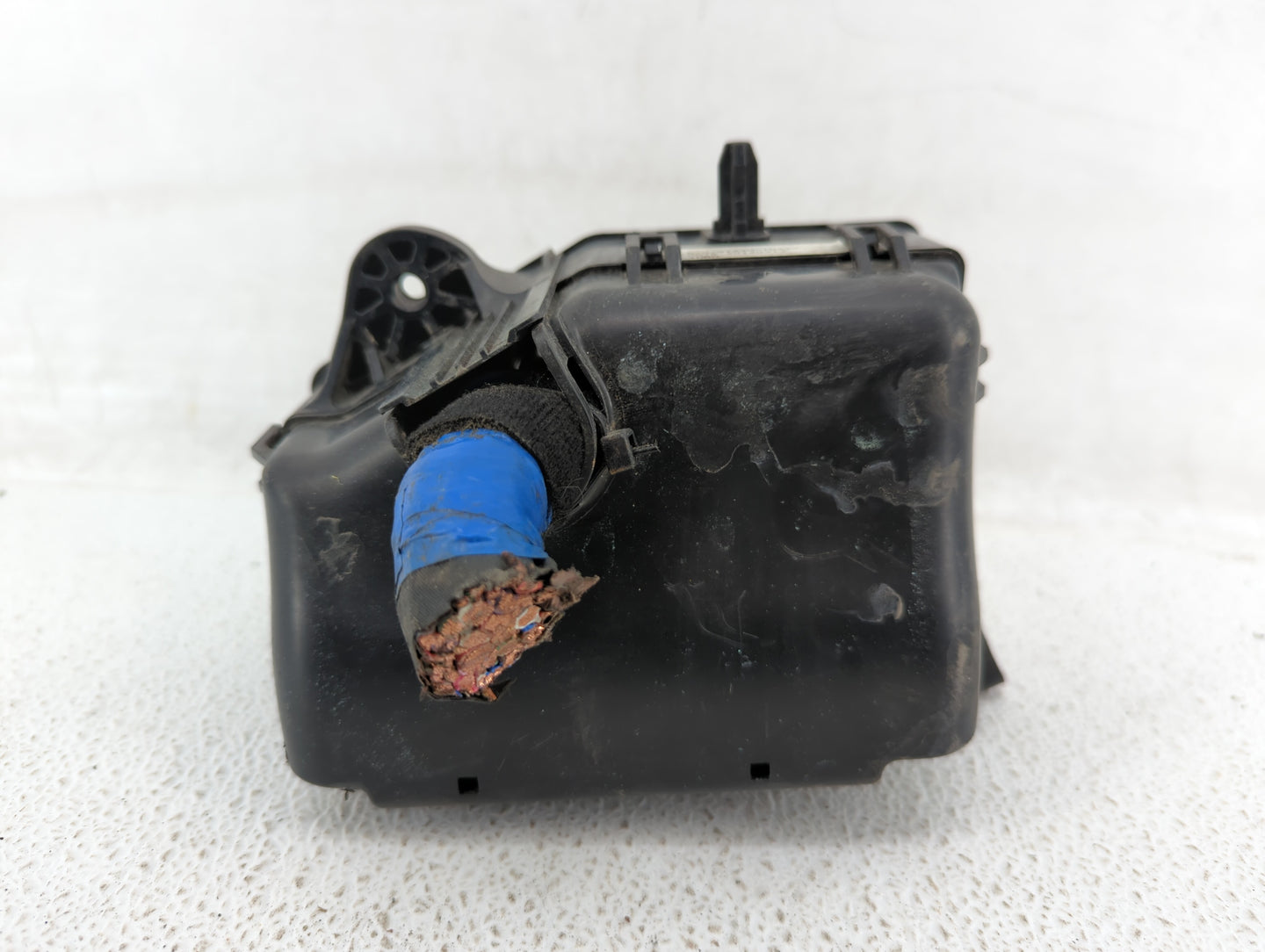 2013-2014 Hyundai Accent Fusebox Fuse Box Panel Relay Module P/N:91220-1R425 91220-1R767, 91220-1R465 Fits Fits 2013 2014 OE