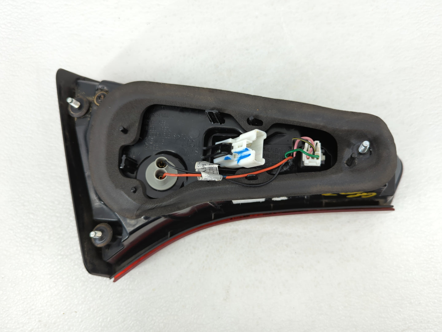 2012-2014 Hyundai Accent Tail Light Assembly Passenger Right OEM P/N:92404-2T1 92402-1R0, 92402-1R2 Fits Fits 2012 2013 2014