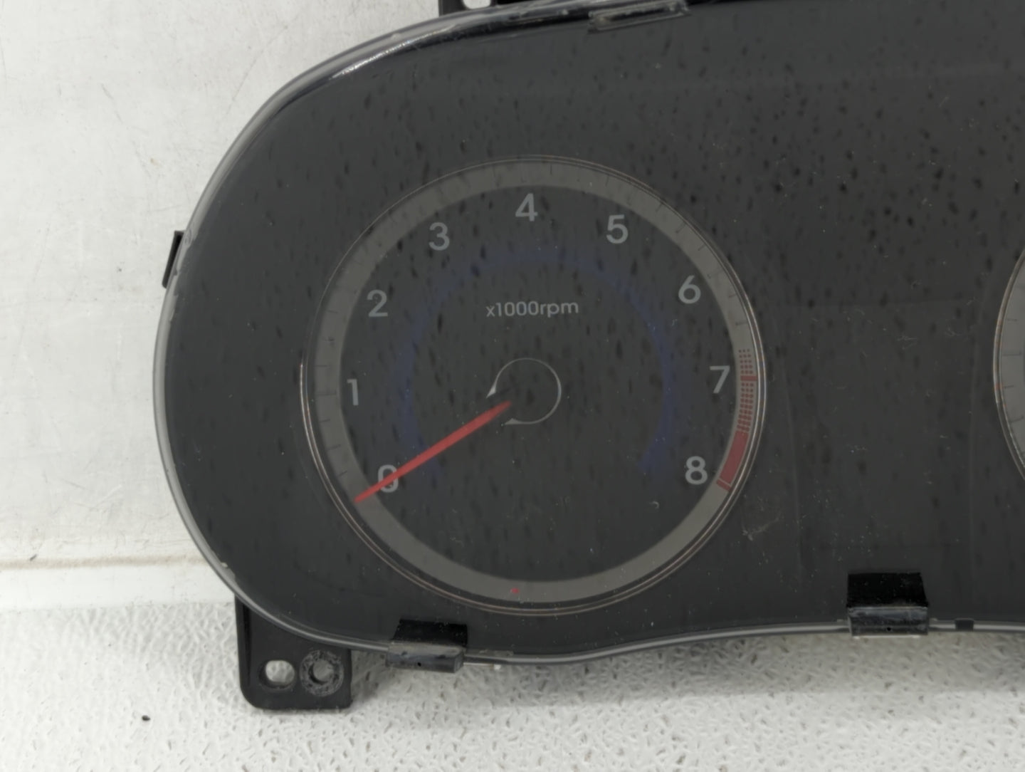 2012-2013 Hyundai Accent Instrument Cluster Speedometer Gauges P/N:94001-1R020 Fits Fits 2012 2013 OEM Used Auto Parts - Oem