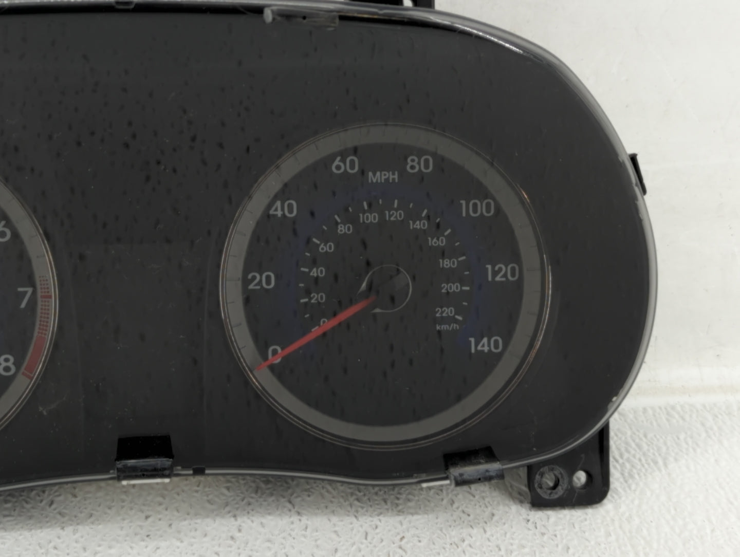 2012-2013 Hyundai Accent Instrument Cluster Speedometer Gauges P/N:94001-1R020 Fits Fits 2012 2013 OEM Used Auto Parts - Oem