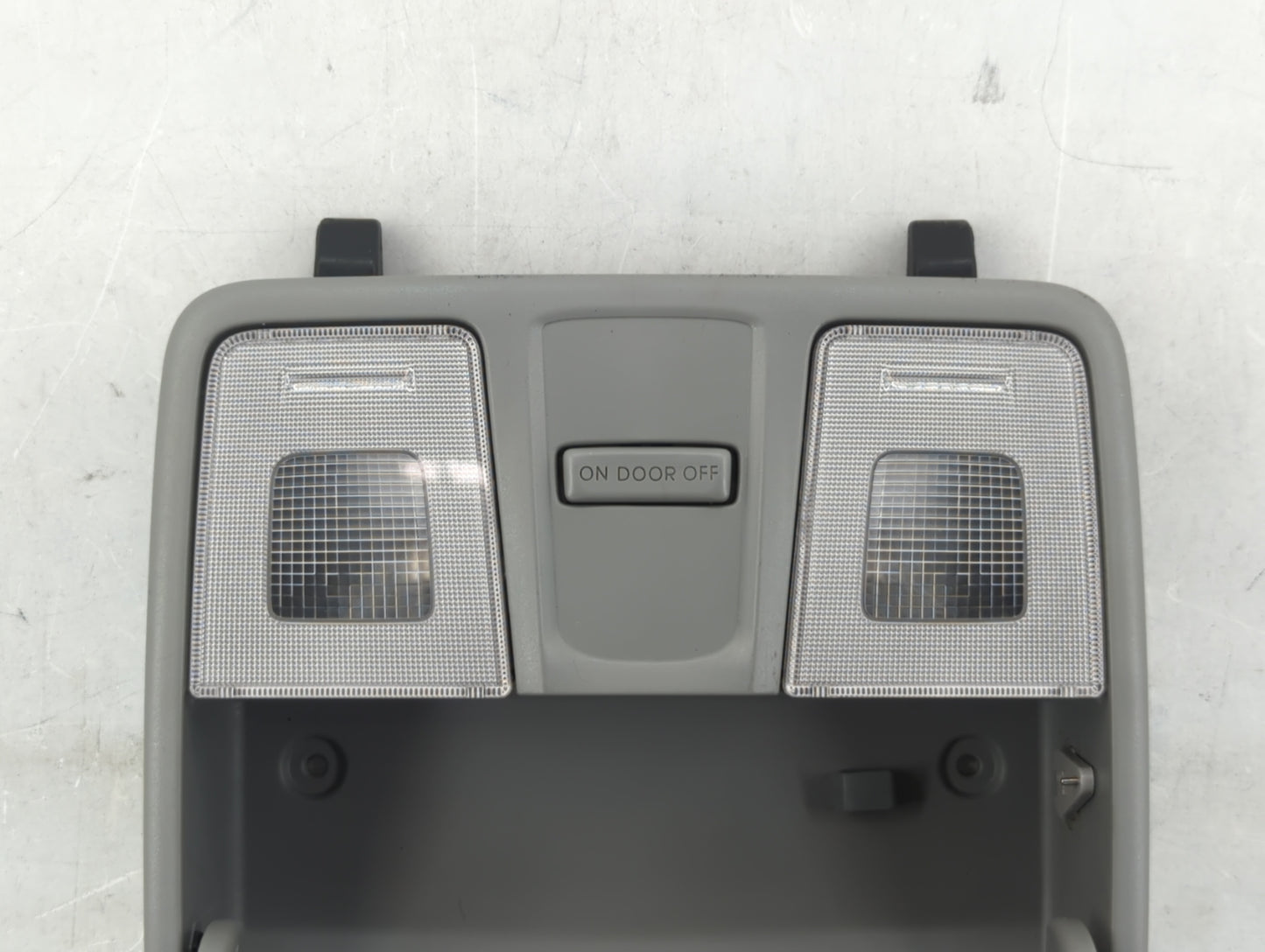 2012-2017 Hyundai Accent Overhead Roof Console 559359 - Oemusedautoparts1.com