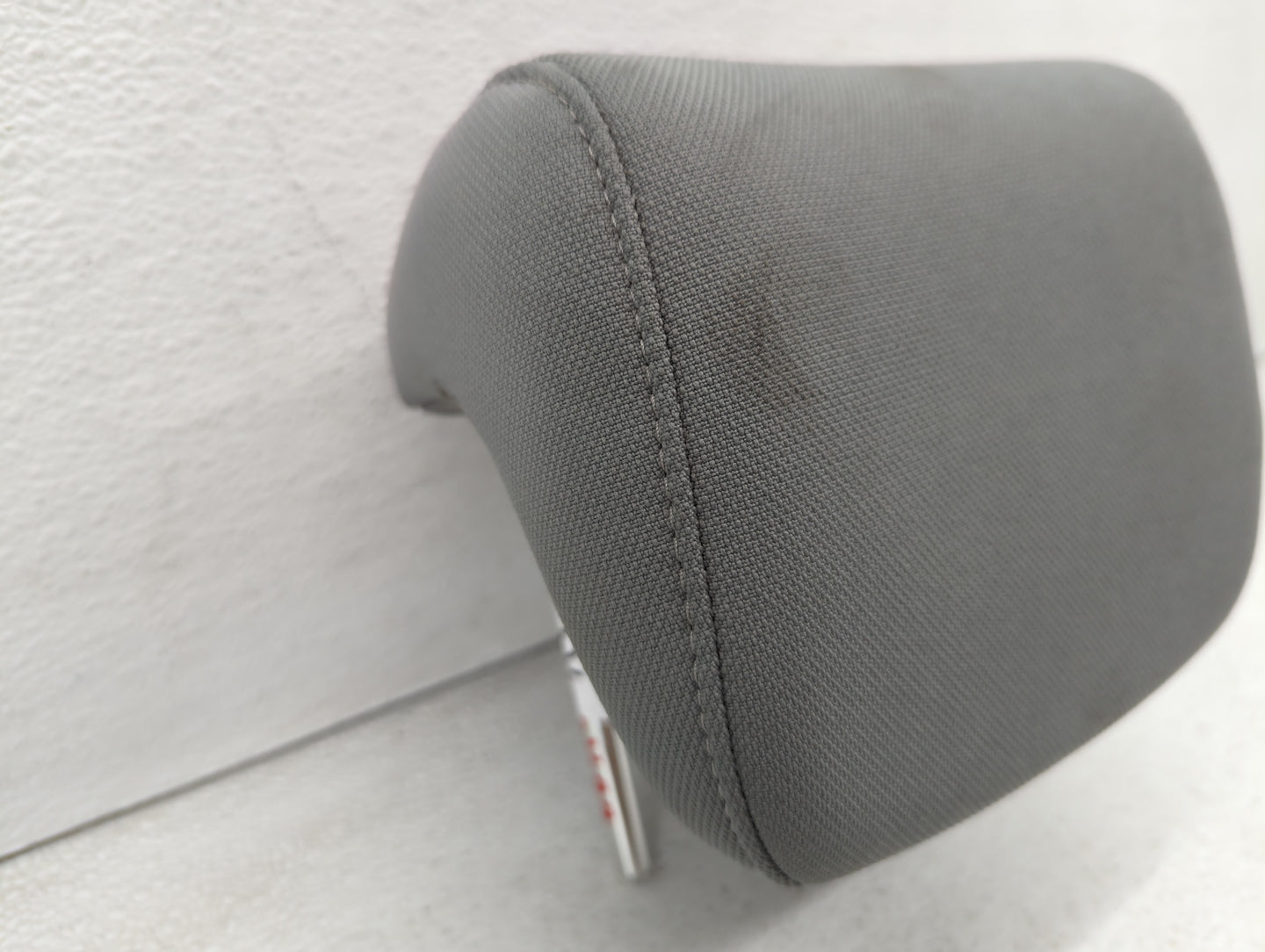2012-2014 Hyundai Accent Headrest Head Rest Front Driver Passenger Seat - Oemusedautoparts1.com