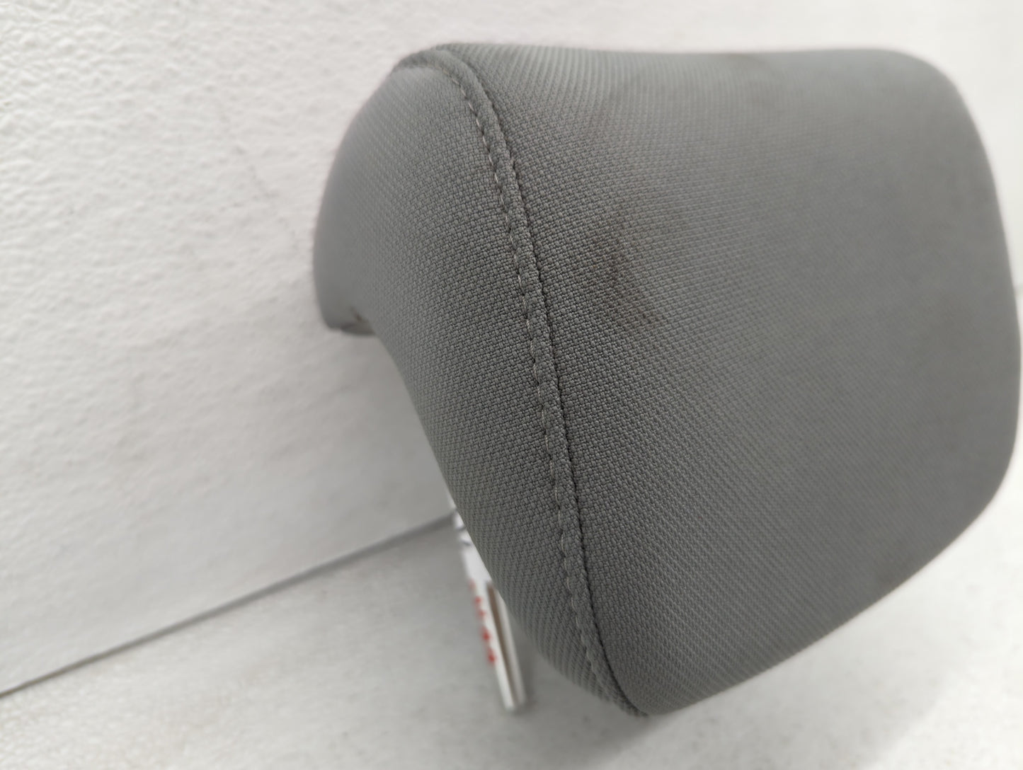 2012-2014 Hyundai Accent Headrest Head Rest Front Driver Passenger Seat - Oemusedautoparts1.com